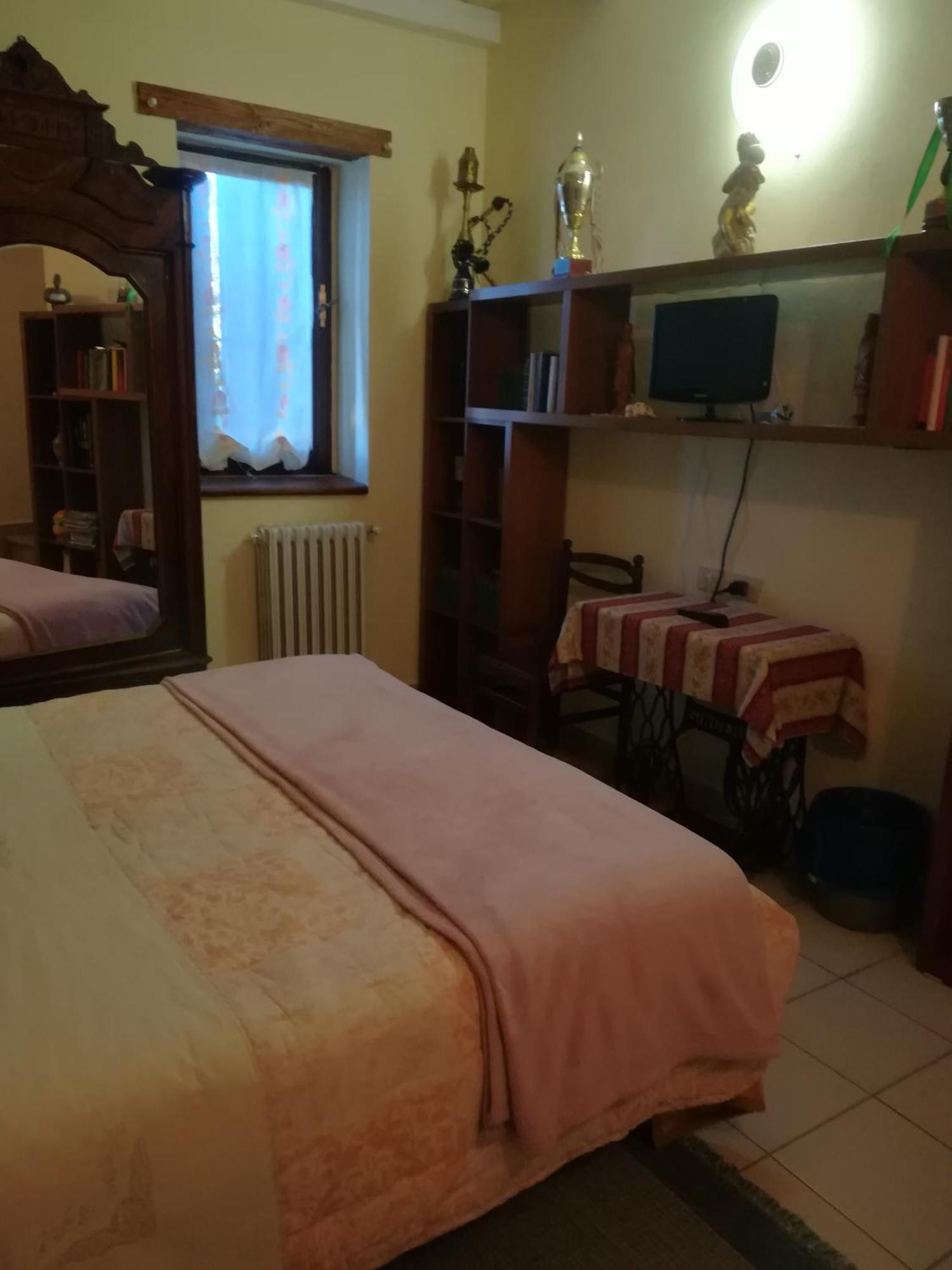 B&b San Nicola Serramazzoni Exterior foto